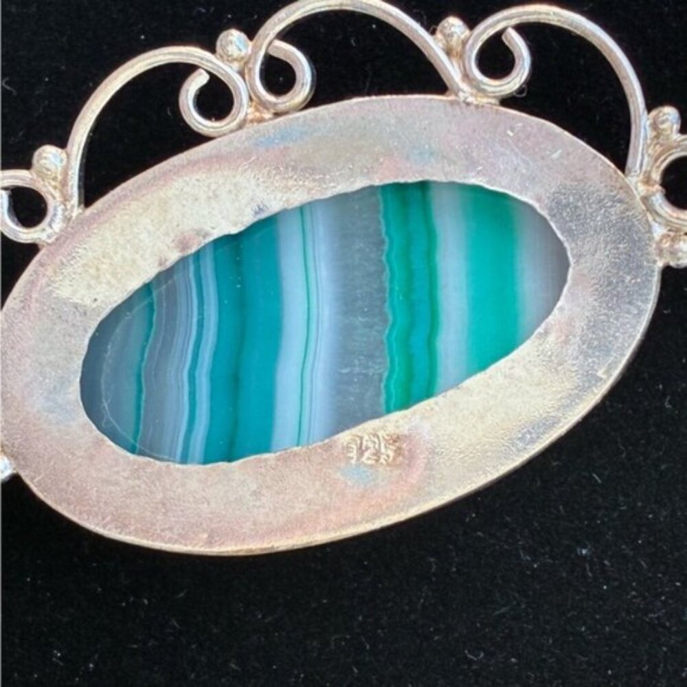 Green Botswana Agate Gemstone Hand Crafted Necklace - Picture 8 of 10